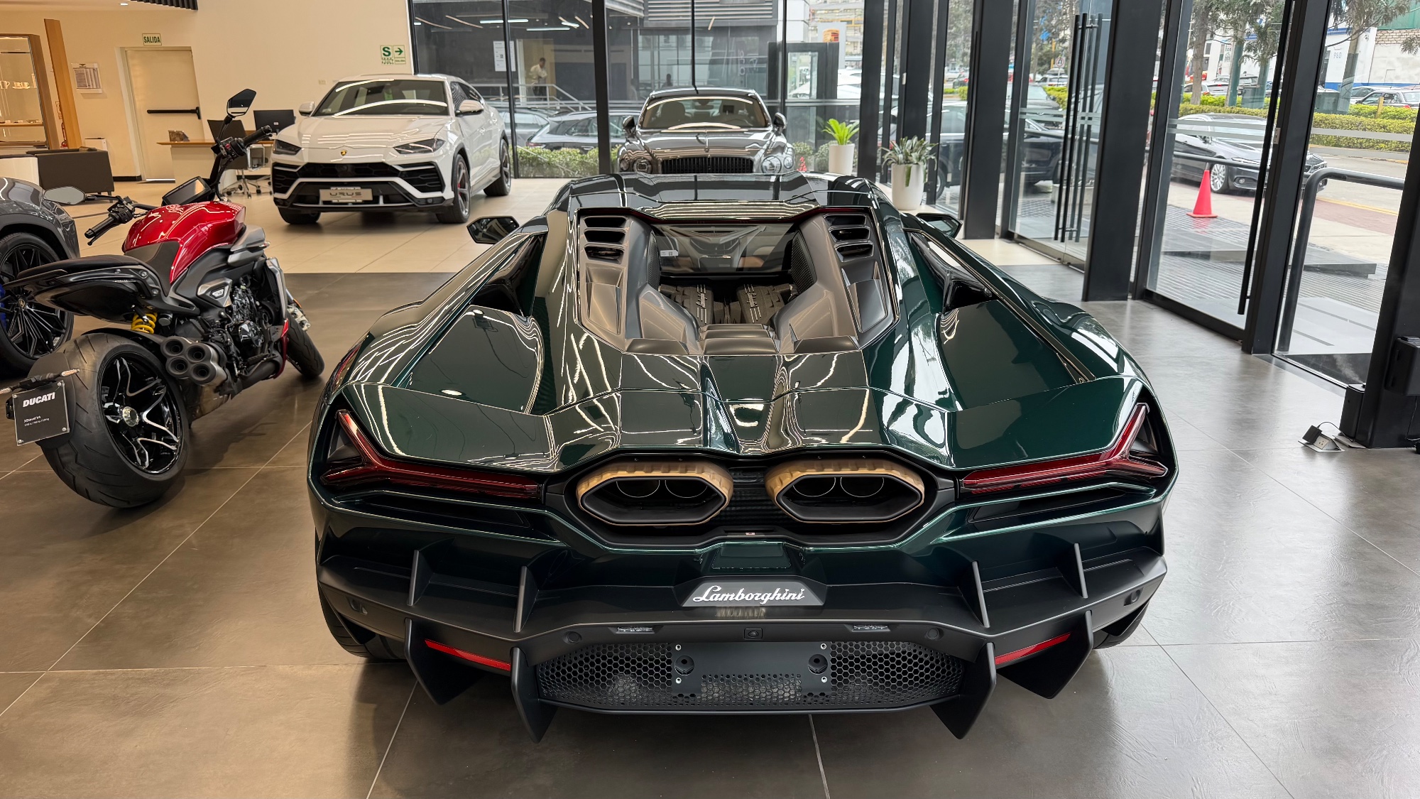 Imagen principal de Luxury Assets